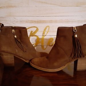 Steve madden size 9 boots